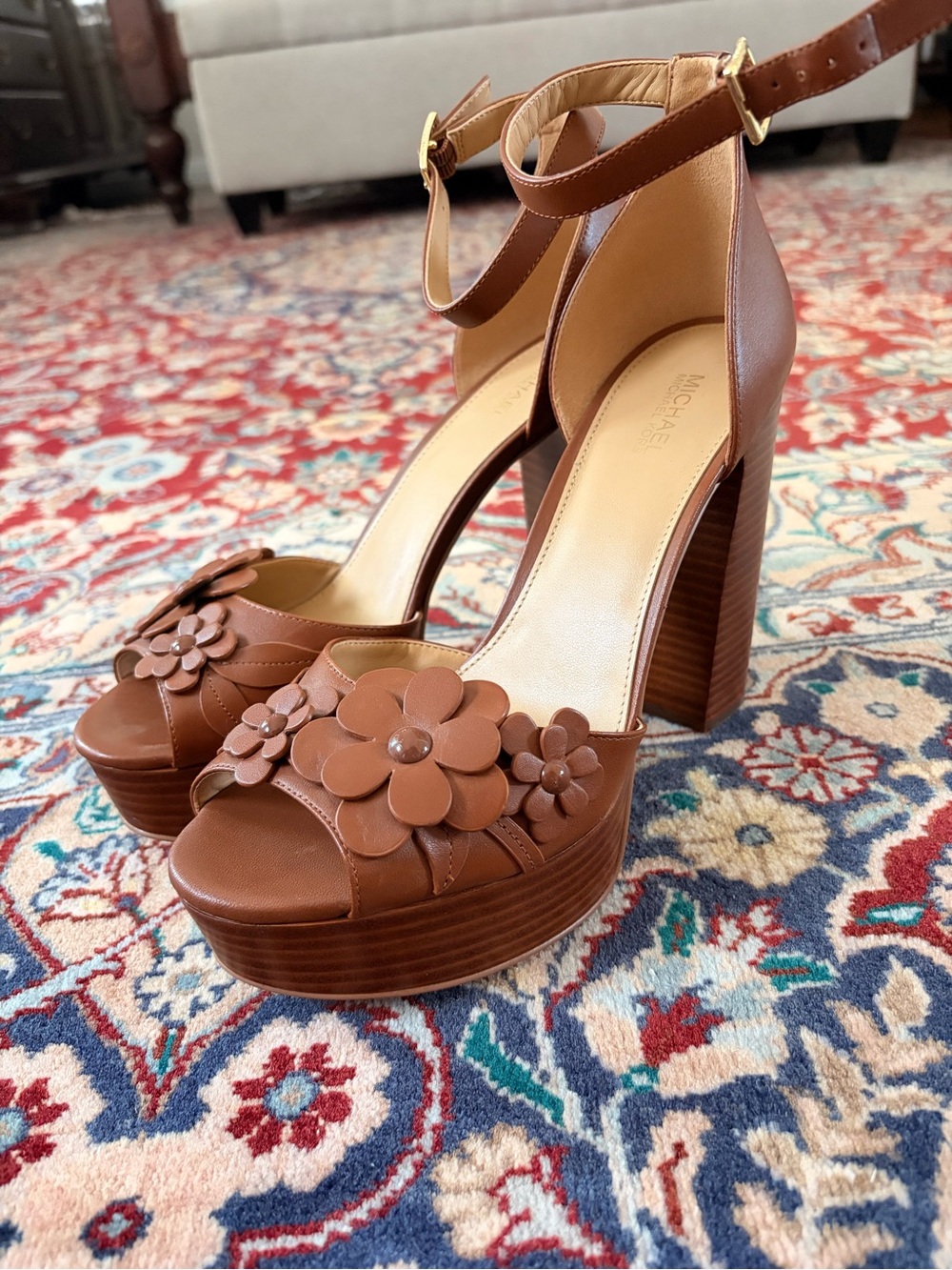 BNWOT MICHAEL Michael Kors Flora Appliqué Platform Sandal Heels - Picture 2 of 6